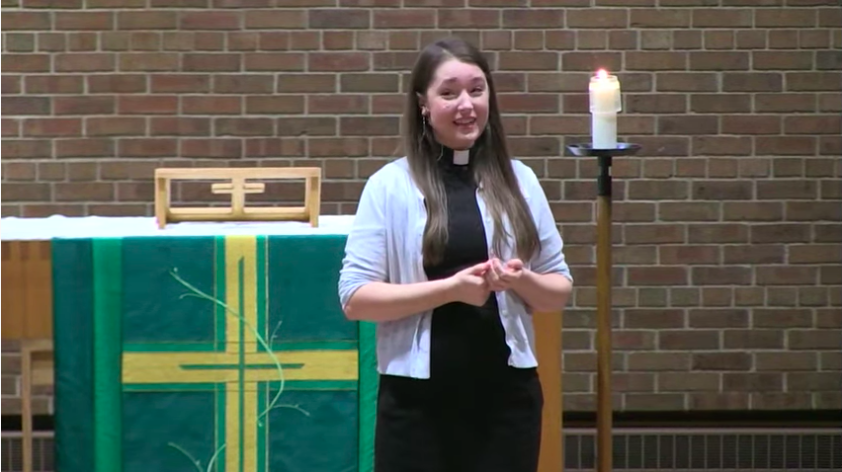Rev. Katie Slack preaching at Nativity Lutheran Church