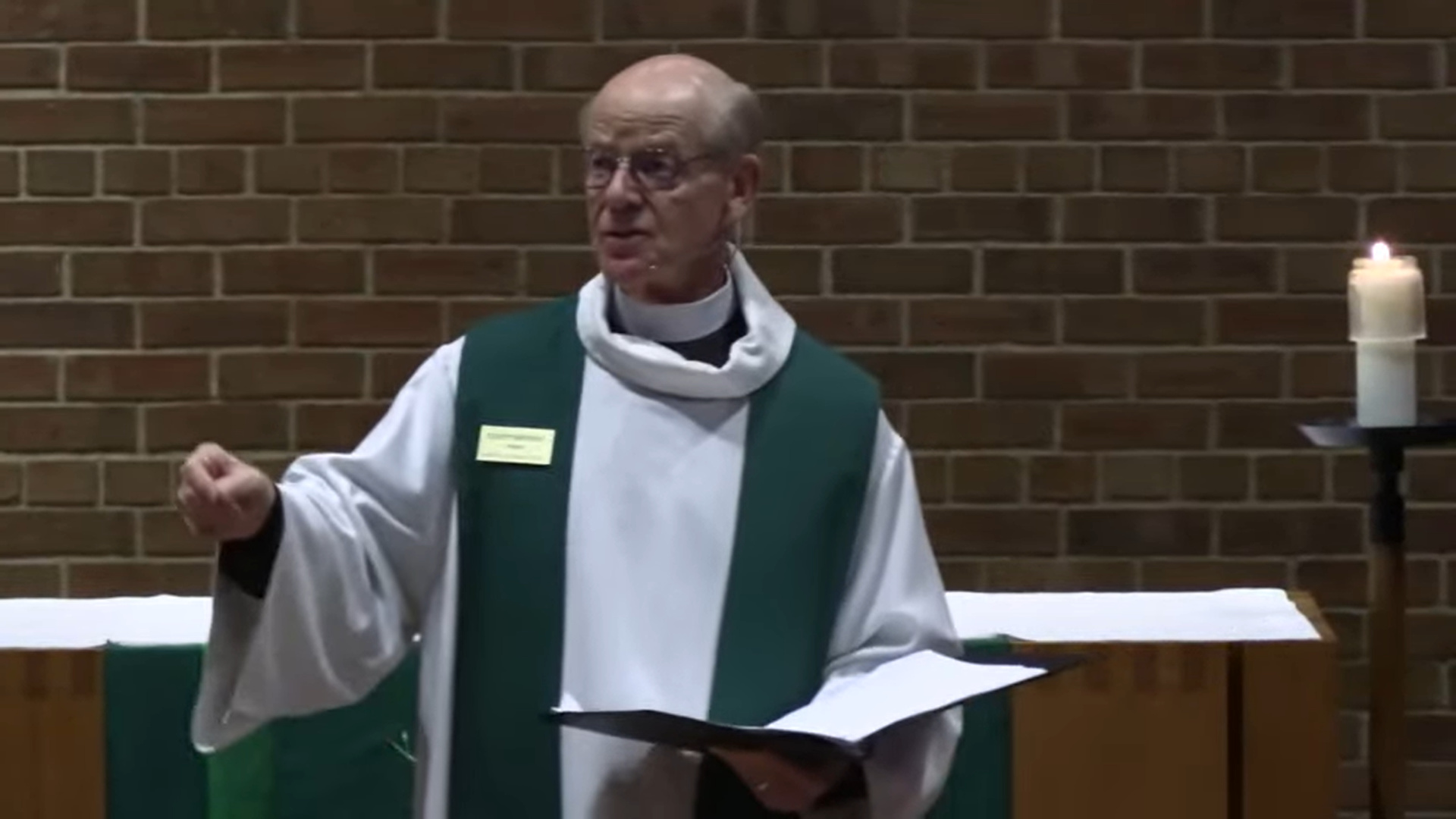 Pastor Glenn Seefeldt preaching at Nativity Lutheran Church