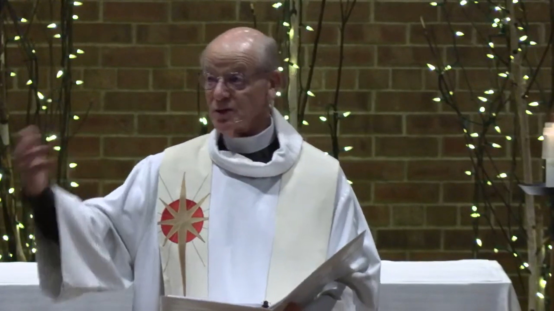 Pastor Glenn Seefeldt preaching at Nativity